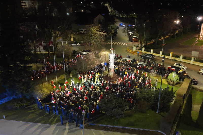 “Marsz Światła” przeszedł ulicami Zambrowa 02.04.2023r. fot. M. Maciejewski